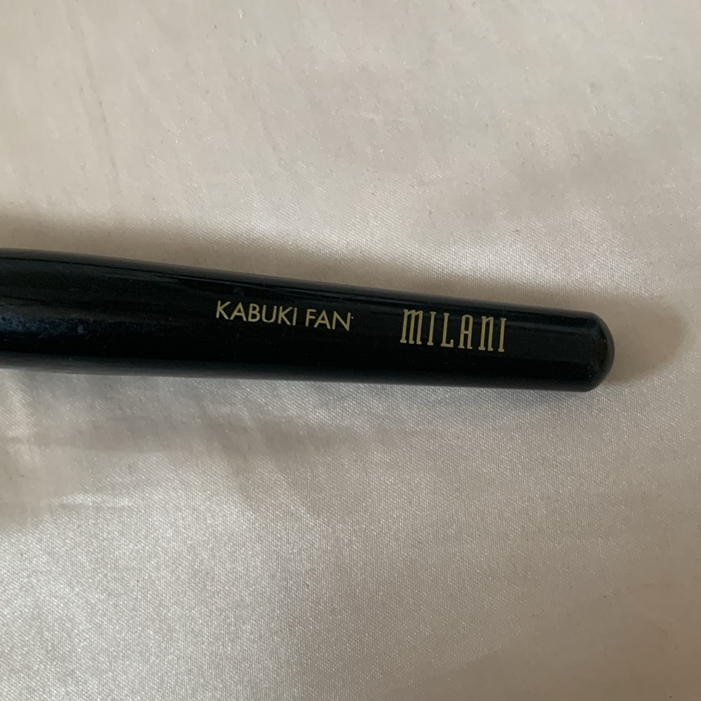 Face Makeup Brush Bundle - Picture 3 of 7